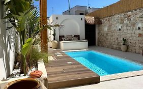 Midi Pool Villa & Spa